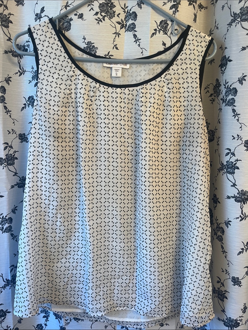 Coldwater Creek Polka Dot Geometric Tank - Picture 2 of 5